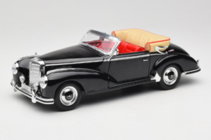 Mercedes 300S W188 Roadster Svart Welly 1:18 801-3271398 Metall