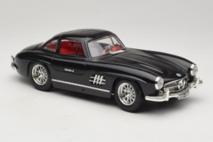 Mercedes 300SL Svart Bburago 1:18 3015-M3 Metall — bild 6 av 8