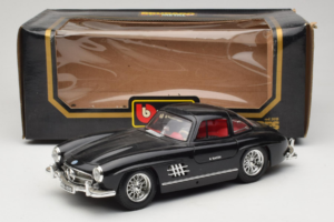 Mercedes 300SL Svart Bburago 1:18 3015-M3 Metall — bild 8 av 8