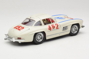Mercedes 300SL #452 Mille Miglia 1955 Vit Bburago 1:18 3015-M2 Metall — bild 3 av 8