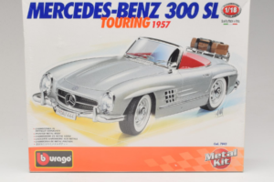 Mercedes 300SL Roadster Silver Bburago 1:18 7043 Metall
