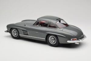 Mercedes 300SL W198 Gullwing Graphite Grey Norev 1:12 123852 Metall — bild 5 av 6