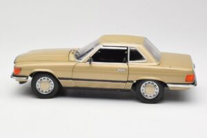 Mercedes 350 SL R107 Guld Sun Star 1:18 MB004 Metall — bild 4 av 8
