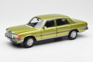 Mercedes 450 SEL W116 Citrus Grön Återförsäljarupplaga Norev 1:18 B66040683 Metall