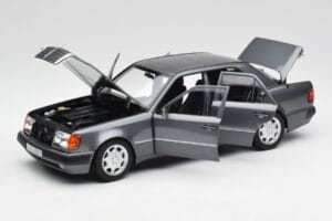 Mercedes 500 E W124 Pearl Grå Norev 1:18 183946 Metall — bild 2 av 8