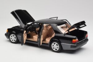 Mercedes 500E W124 Svart Limited Edition Norev 1:18 183949 Metall — bild 5 av 12