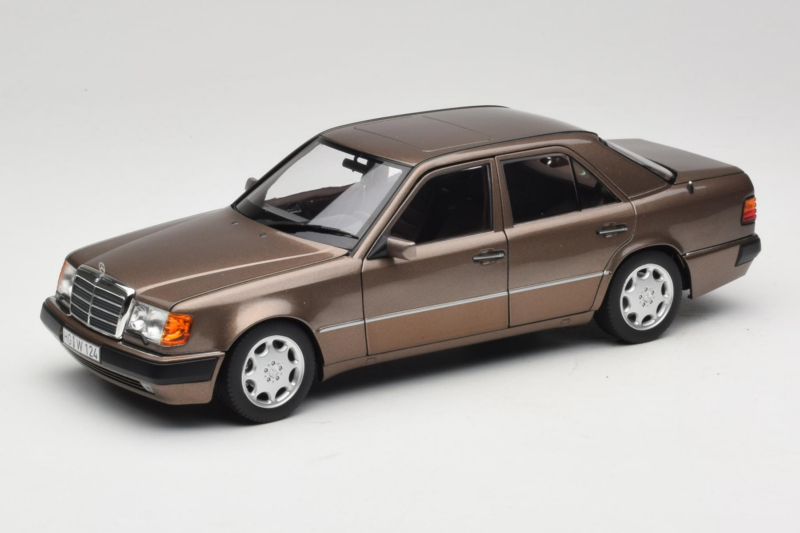 Mercedes 500E W124 Impala Metallic Norev 1:18 183954 Metall