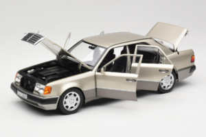 Mercedes 500E W124 Smoke Silver Återförsäljar Upplaga Norev 1:18 B66040724 Metall — bild 2 av 8