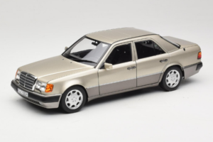 Mercedes 500E W124 Smoke Silver Återförsäljar Upplaga Norev 1:18 B66040724 Metall