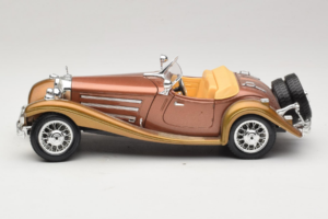 Mercedes 500K Roadster Koppar Metallic Bburago 1:18 3020-P1 Metall — bild 4 av 8