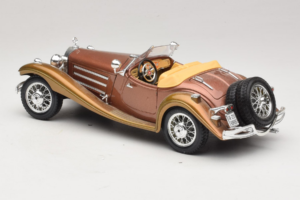 Mercedes 500K Roadster Koppar Metallic Bburago 1:18 3020-P1 Metall — bild 7 av 8
