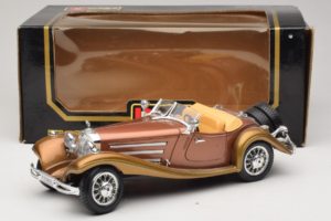 Mercedes 500K Roadster Koppar Metallic Bburago 1:18 3020-P1 Metall — bild 8 av 8