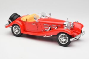 Mercedes 500K Roadster Röd Bburago 1:18 3020 Metall — bild 6 av 8