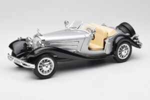Mercedes 500K Roadster Silver Bburago 1:18 3020-M1 Metall — bild 2 av 8