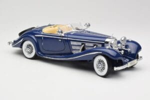 Mercedes 500K Special Roadster Blå Maisto 1:18 56059 Metall — bild 6 av 8