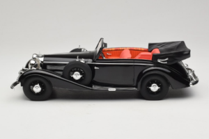 Mercedes 540K Cabriolet Svart Cult Models 1:18 CML184-1 Metall — bild 3 av 6