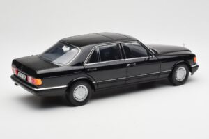 Mercedes 560 SEL W126 Svart Återförsäljarupplaga Norev 1:18 B66040599 Metall — bild 3 av 8