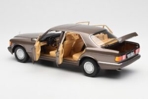 Mercedes 560 SEL W126 Impala Brun Återförsäljarupplaga Norev 1:18 B66040646 Metall — bild 5 av 8