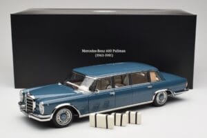 Mercedes 600 Pullman W100 Blå NZG 1:18 B66040707 Metall — bild 8 av 8