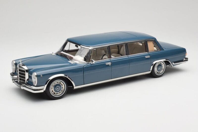 Mercedes 600 Pullman W100 Blå NZG 1:18 B66040707 Metall
