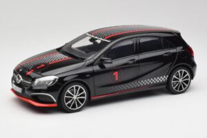 Mercedes A-Class W176 AMG Svart Norev 1:18 183596 Metall