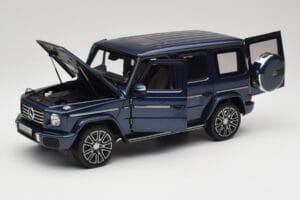 Mercedes AMG G 63 L W465 Mörkblå Norev 1:18 B66960663 Metall — bild 2 av 8