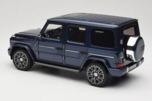 Mercedes AMG G 63 L W465 Mörkblå Norev 1:18 B66960663 Metall — bild 7 av 8