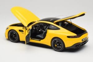 Mercedes AMG GT 43 C192 Turbo Sun Yellow NZG 1:18 B66960587 Metall — bild 5 av 8