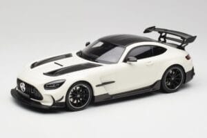 Mercedes AMG GT C190 Black Series Designo Diamond Vit Metallic Minichamps 1:18 155032022 Metall