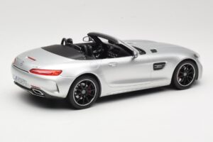 Mercedes AMG GT C Roadster R190 Silver Norev 1:18 183453 Metall — bild 2 av 6