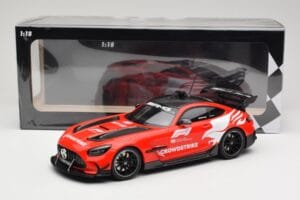 Mercedes AMG GT C190 Black Series Safety Car F1 2022 Minichamps 1:18 155032090 Metall — bild 6 av 6
