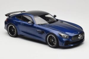 Mercedes AMG GT R C190 AMG Solarbeam Yellow Metallic Minichamps 1:18 155036022 Metall — bild 4 av 6