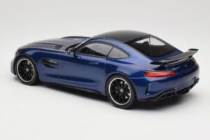 Mercedes AMG GT R C190 AMG Solarbeam Yellow Metallic Minichamps 1:18 155036022 Metall — bild 5 av 6