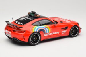 Mercedes AMG GT R C190 Safety Car F1 Mugello GP 2020 Minichamps 1:18 155036094 Metall — bild 2 av 6