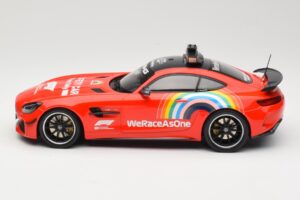 Mercedes AMG GT R C190 Safety Car F1 Mugello GP 2020 Minichamps 1:18 155036094 Metall — bild 3 av 6