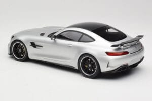 Mercedes AMG GT R C190 Silver Minichamps 1:18 155036025 Metall — bild 5 av 6