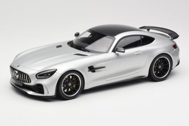 Mercedes AMG GT R C190 Silver Minichamps 1:18 155036025 Metall