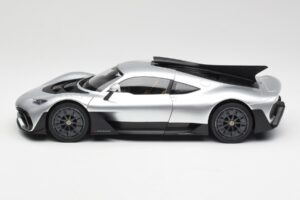 Mercedes AMG One Hightech Silver NZG 1:18 B66961043 Metall — bild 4 av 8