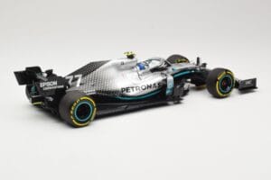 Mercedes AMG Petronas Motorsport W10 #77 V. Bottas 2nd Place Chinese GP 2019 Minichamps 1:18 110190377 Metall — bild 2 av 6