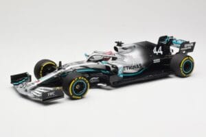 Mercedes AMG Petronas W10 #44 L. Hamilton Winner Chinese GP 2019 Minichamps 1:18 110190344 Metall