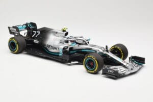 Mercedes AMG Petronas W10 #77 V. Bottas F1 2019 Minichamps 1:18 110190077 Metall — bild 4 av 6