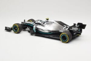 Mercedes AMG Petronas W10 #77 V. Bottas F1 2019 Minichamps 1:18 110190077 Metall — bild 5 av 6
