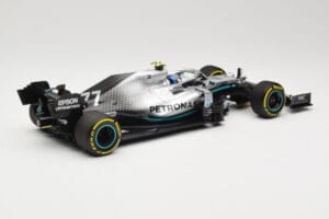 Mercedes AMG Petronas W10 #77 V. Bottas Winner USA GP 2019 Minichamps 1:18 110191877 Metall — bild 2 av 6