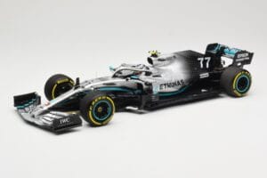 Mercedes AMG Petronas W10 #77 V. Bottas Winner USA GP 2019 Minichamps 1:18 110191877 Metall