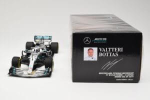Mercedes AMG Petronas W10 #77 V. Bottas Winner USA GP 2019 Minichamps 1:18 110191877 Metall — bild 6 av 6