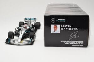 Mercedes AMG Petronas W10 EQ Power+ #44 L. Hamilton USA GP F1 World Champion 2019 Minichamps 1:18 110191844 Metall — bild 7 av 7