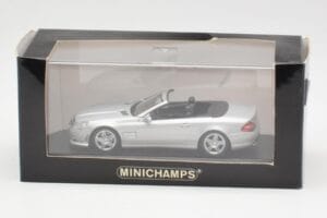 Mercedes AMG SL63 R230 Silver Wheels Type 2 Minichamps 1:43 SL63001 Metall — bild 4 av 4