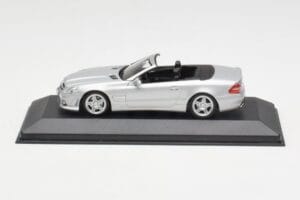 Mercedes AMG SL63 R230 Silver Wheels Type 2 Minichamps 1:43 SL63001 Metall