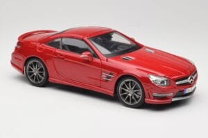 Mercedes AMG SL 63 R231 Röd Maisto 1:18 36199 Metall — bild 6 av 8
