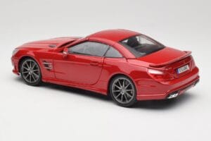 Mercedes AMG SL 63 R231 Röd Maisto 1:18 36199 Metall — bild 7 av 8